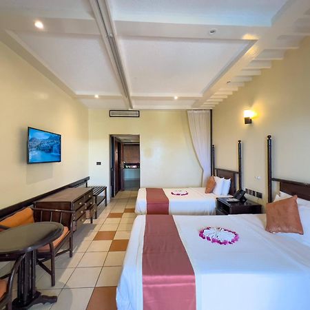 Mombasa Continental Resort Shanzu Extérieur photo