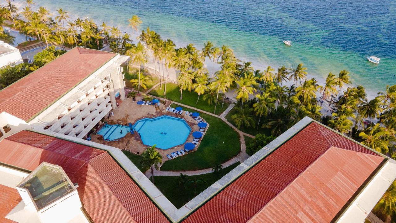 Mombasa Continental Resort Shanzu Extérieur photo