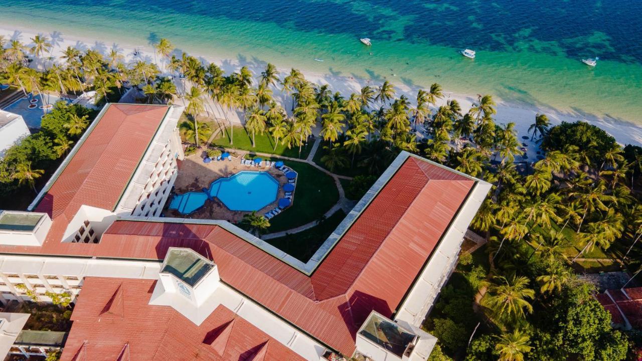 Mombasa Continental Resort Shanzu Extérieur photo
