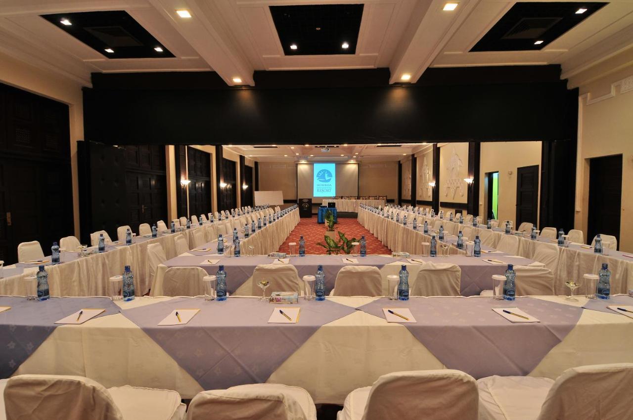 Mombasa Continental Resort Shanzu Extérieur photo
