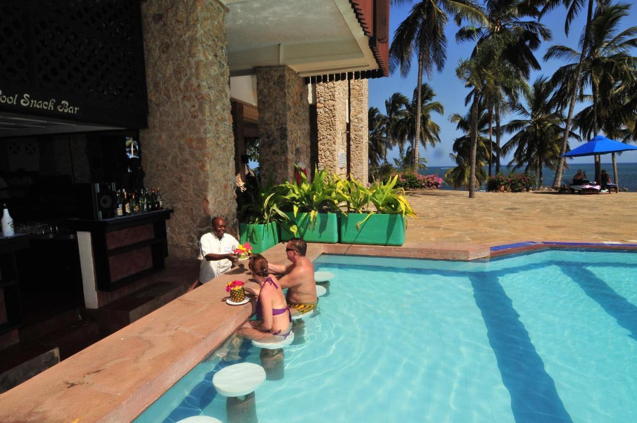 Mombasa Continental Resort Shanzu Extérieur photo